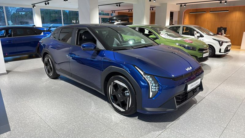 Kia EV4 Fastback