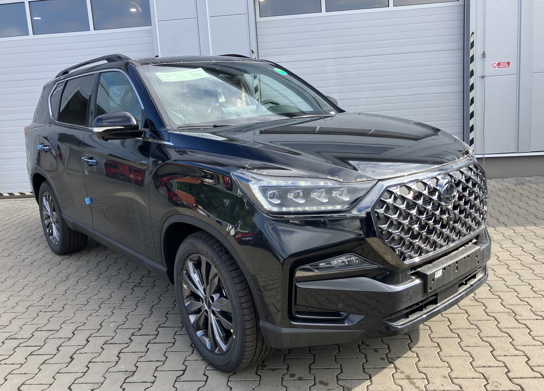 KGM Rexton