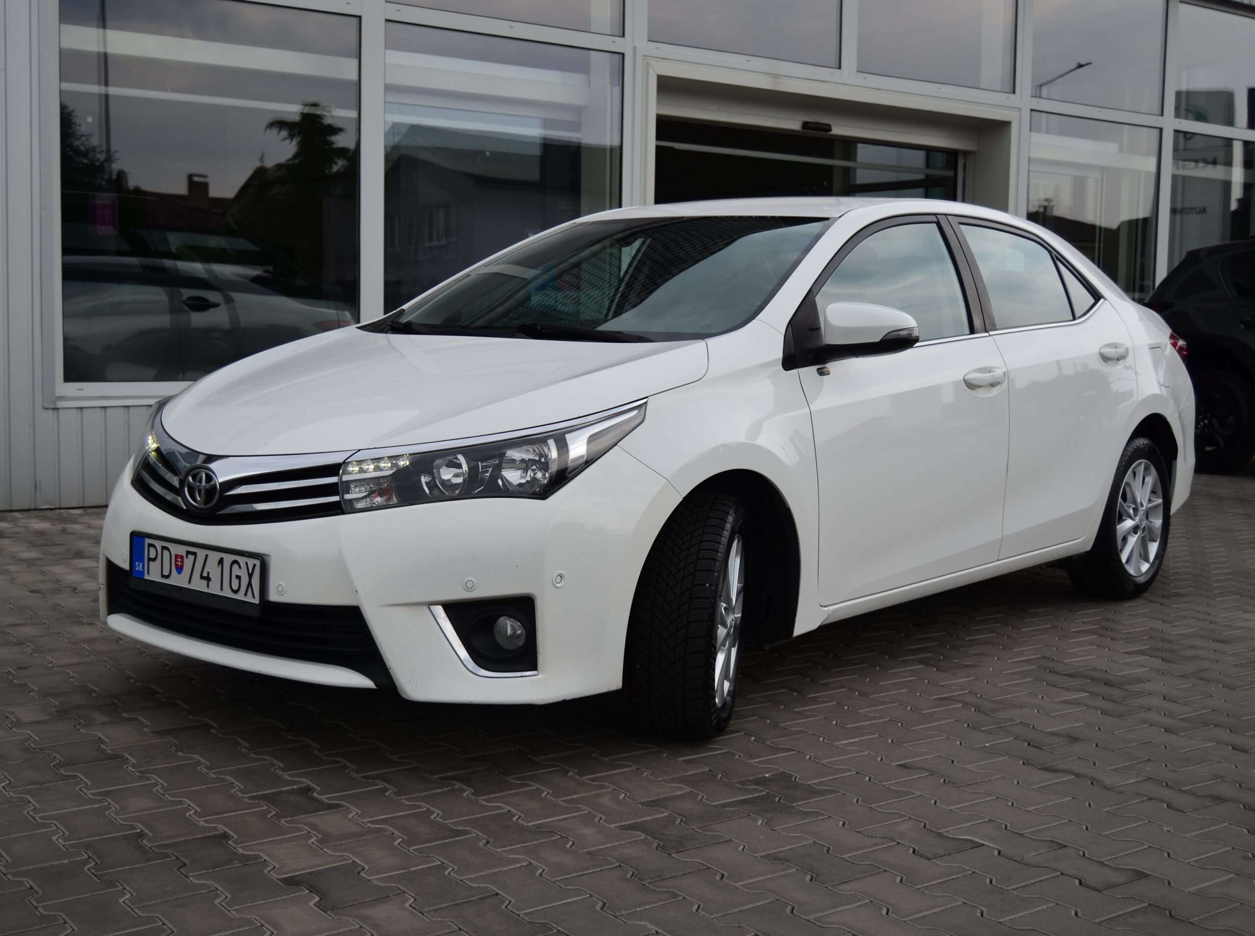 Kia Corolla