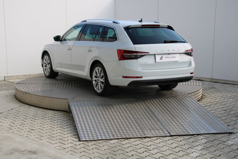 Škoda Superb Combi