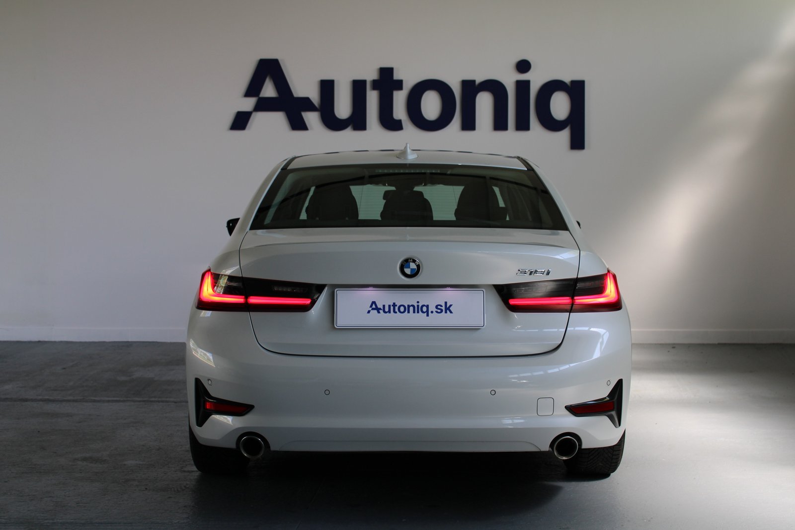 BMW Rad 3 2021 na predaj