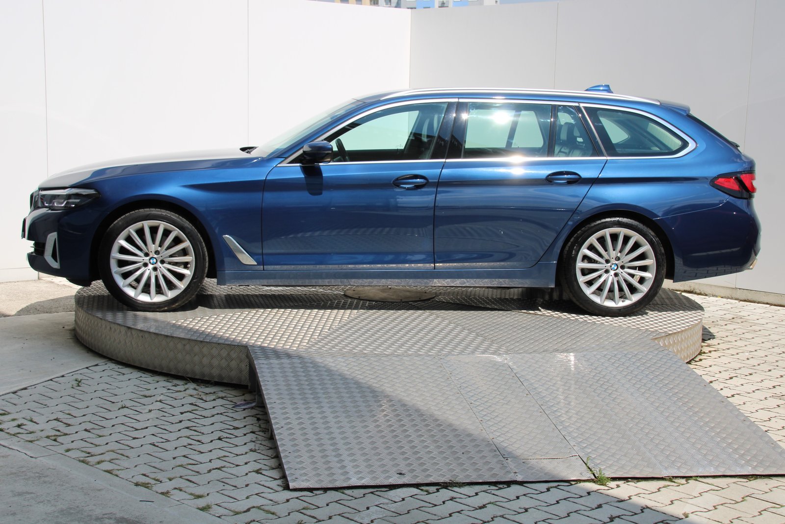 BMW Rad 5 Touring