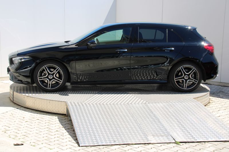 Mercedes-Benz A trieda