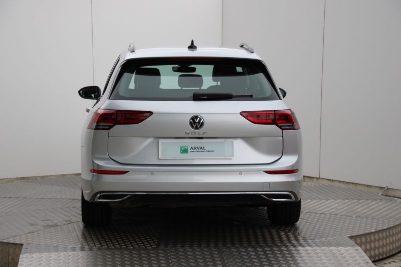 Volkswagen Golf 2022 na predaj