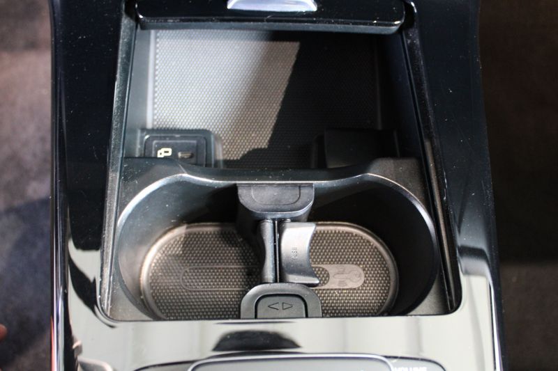 Mercedes-Benz A180 100kw A/T 7