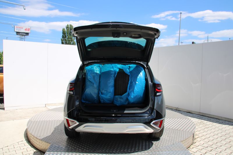 Kia Sportage 1.6 CRDi 100kW A/T 7 Platinum + Park+Sound pack Harman/Kardon
