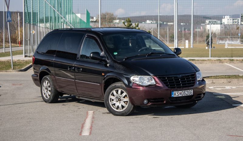 Chrysler Voyager