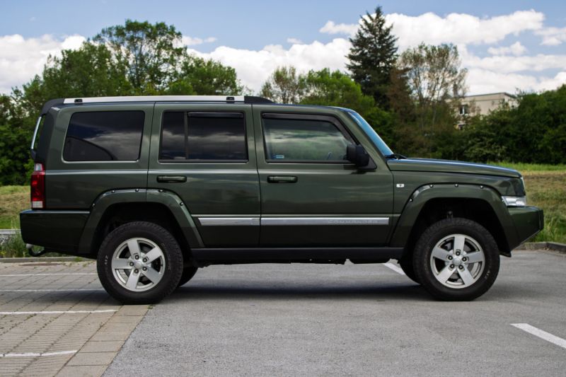 Jeep Commander