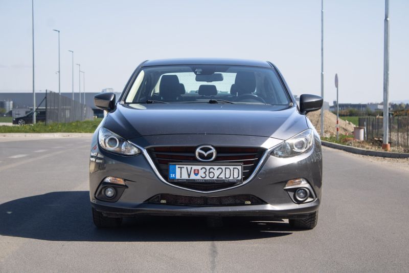 Mazda 3