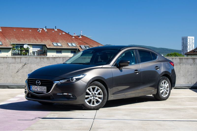 Mazda 3