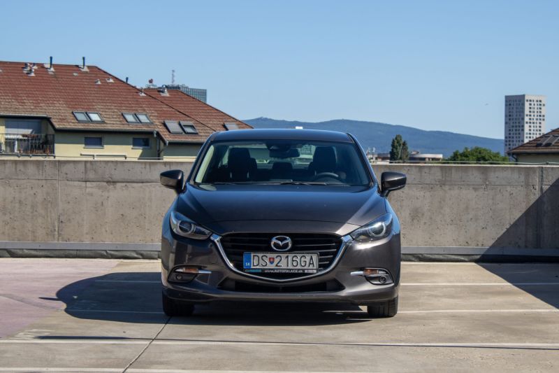 Mazda 3