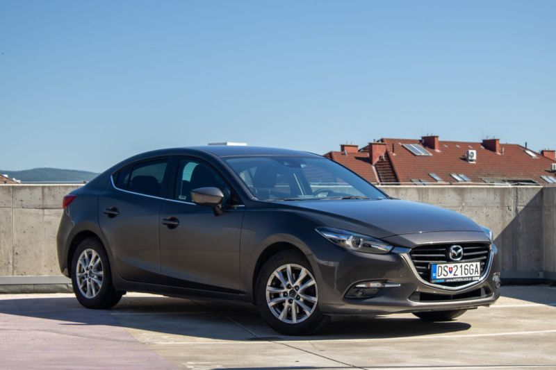 Mazda 3