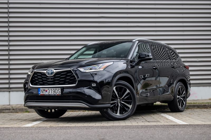 Toyota Highlander 2022 na predaj