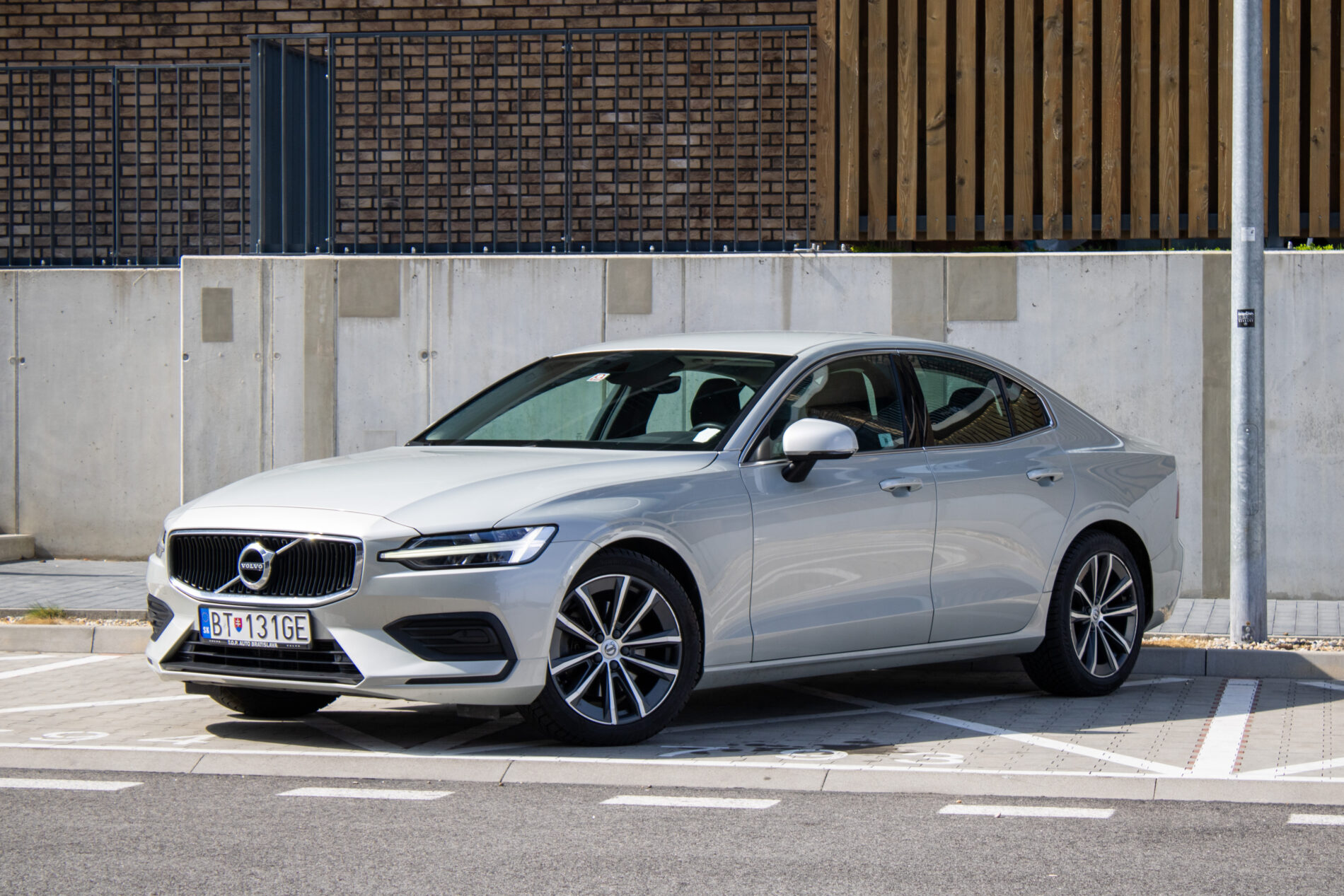 Volvo S60 2022 na predaj
