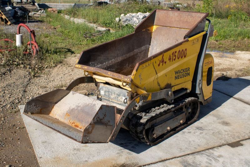 Neuson Pracovný stroj