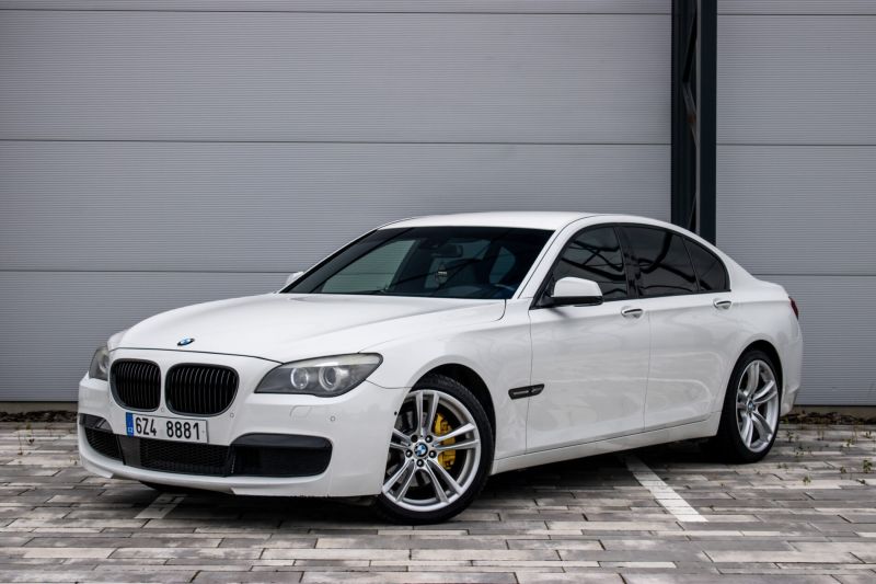 BMW Rad 7 2011 na predaj