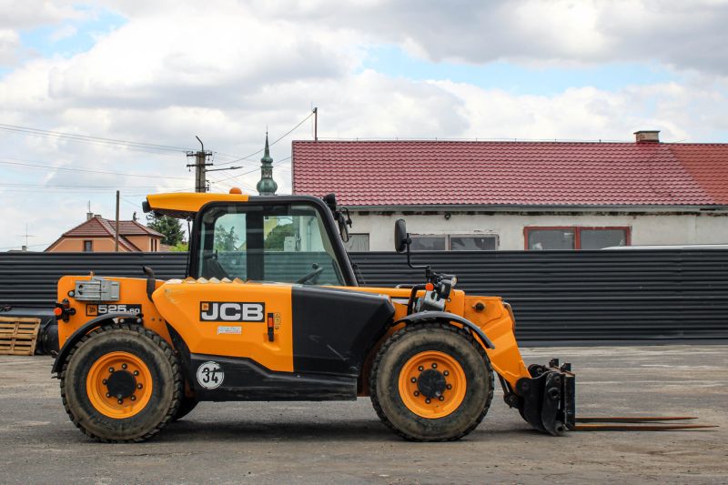 JCB 525-60 Agri Plus