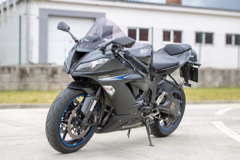Kawasaki Ninja 600 ZX-6R