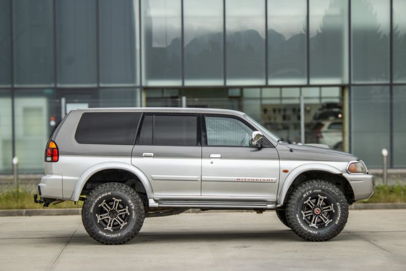 Mitsubishi Pajero Sport