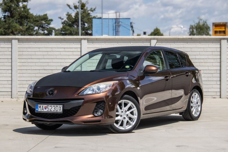 Mazda 3