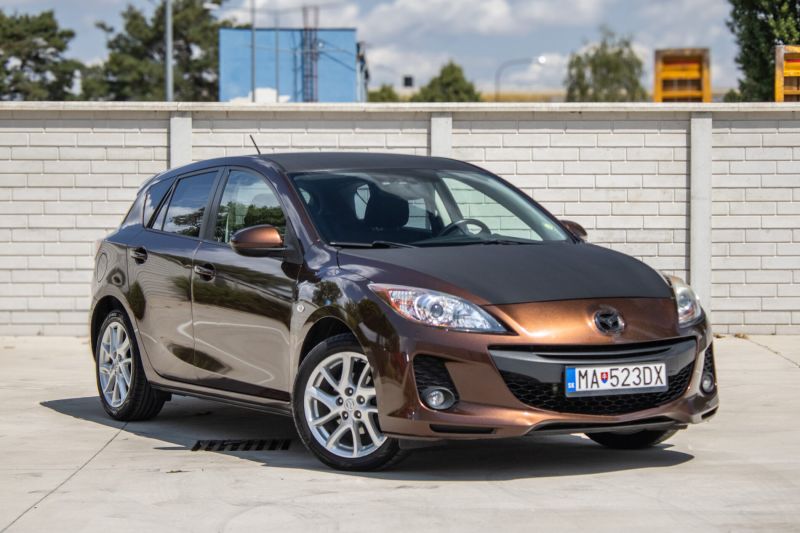 Mazda 3