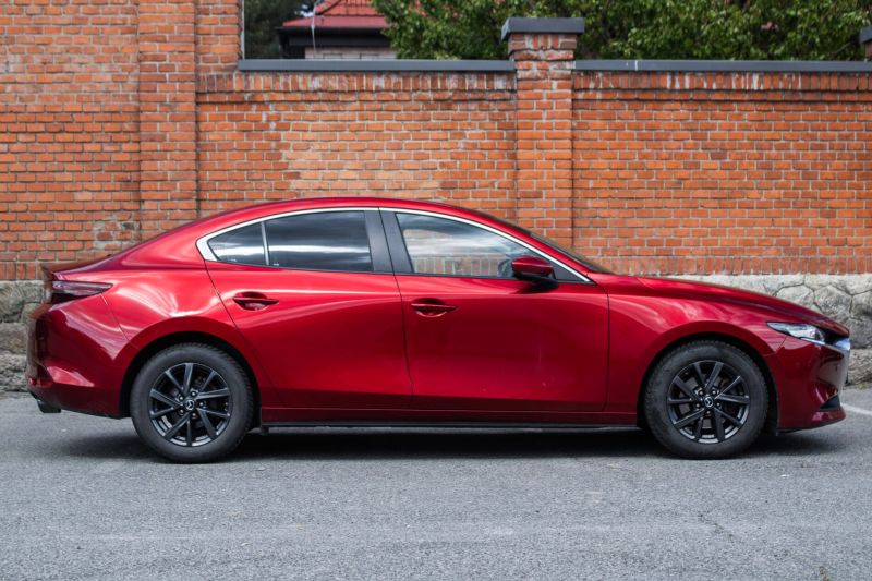 Mazda 3