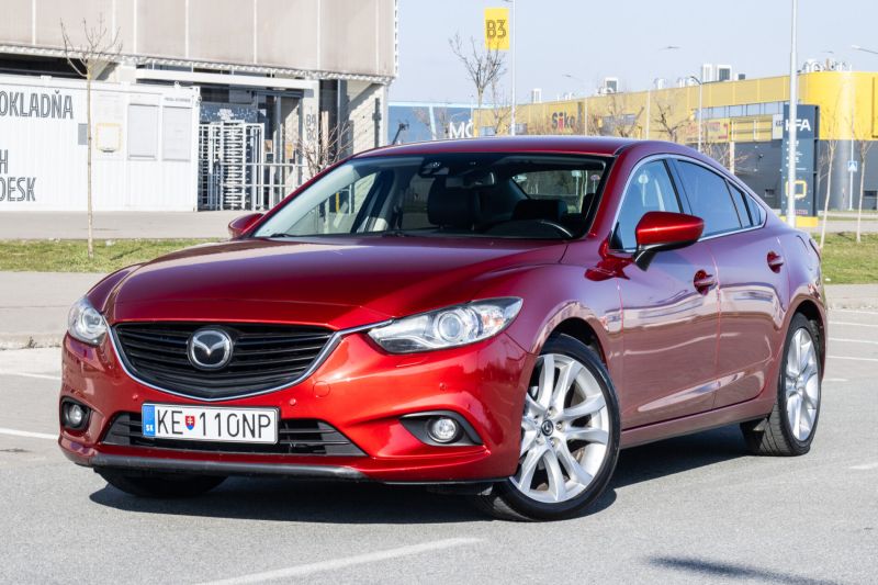 Mazda 6