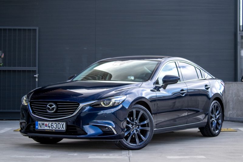Mazda 6