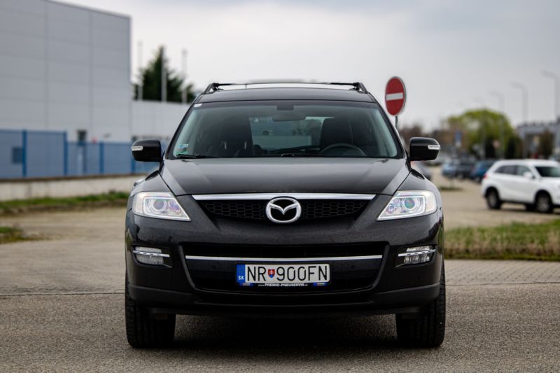Mazda CX-9