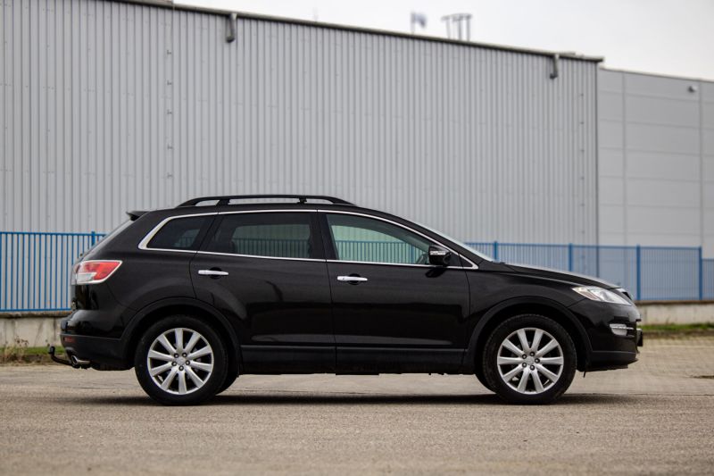 Mazda CX-9