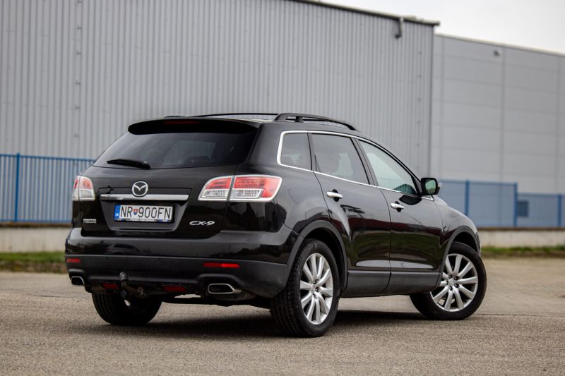 Mazda CX-9