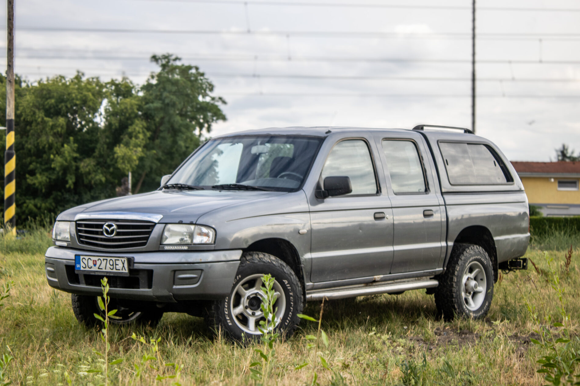 Mazda B2500 2006 na predaj