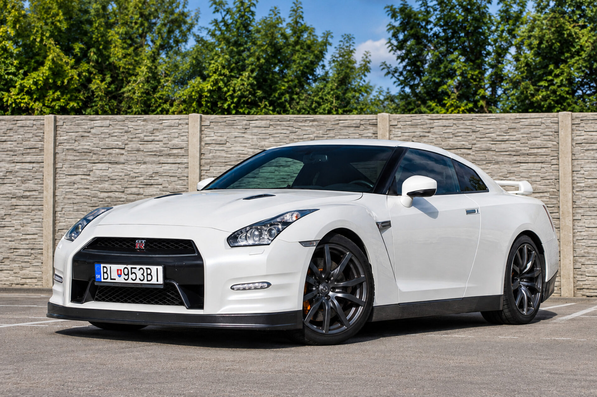 Nissan GTR