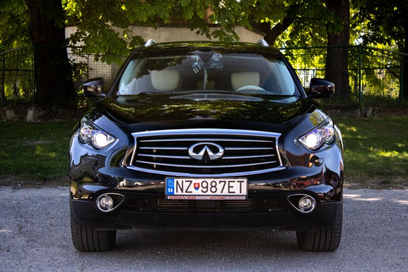 Infiniti FX