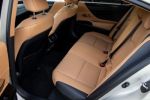 Lexus ES 2025 na predaj – fotografia 17