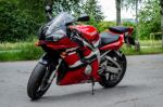 Yamaha YZF-R6 2001 na predaj – fotografia 1