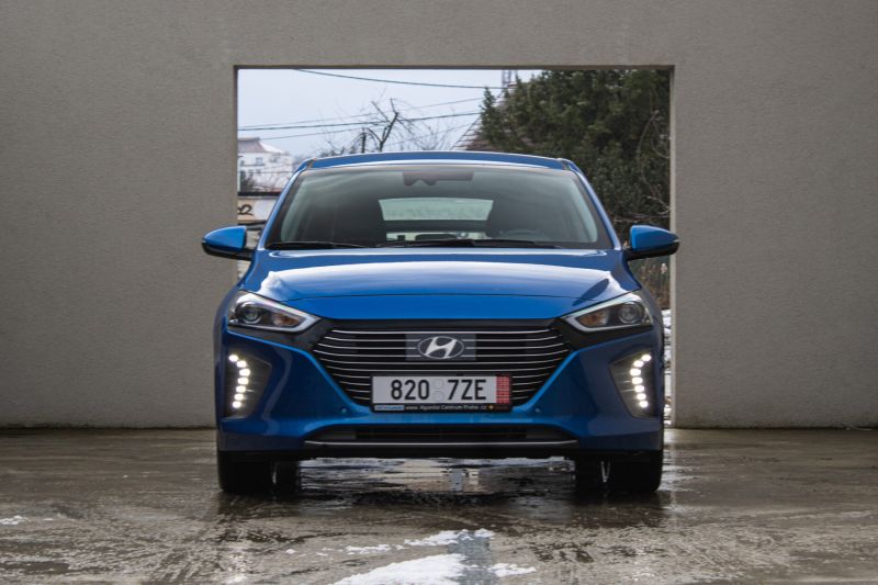 Hyundai Ioniq