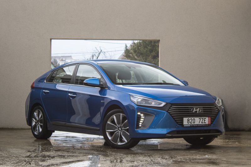 Hyundai Ioniq