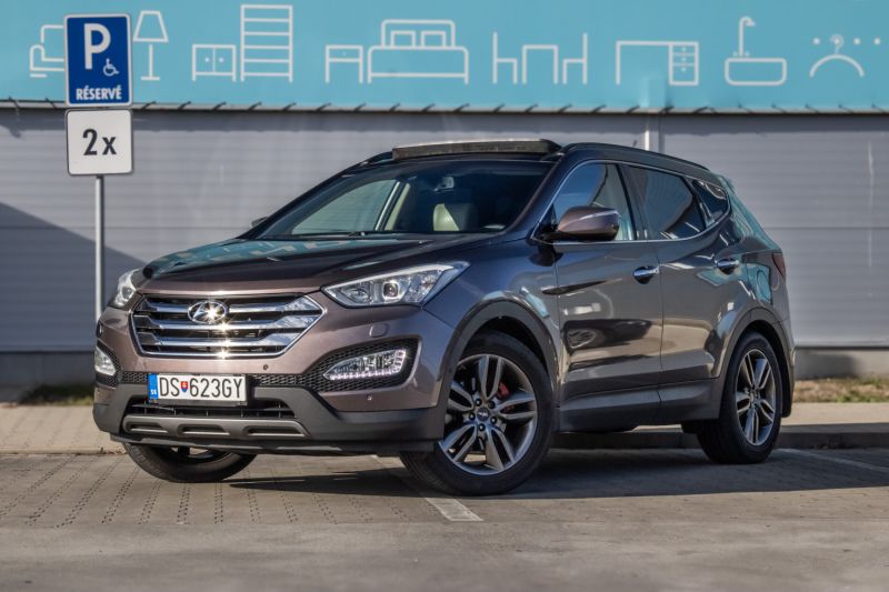 Hyundai Santa Fe 2013 na predaj