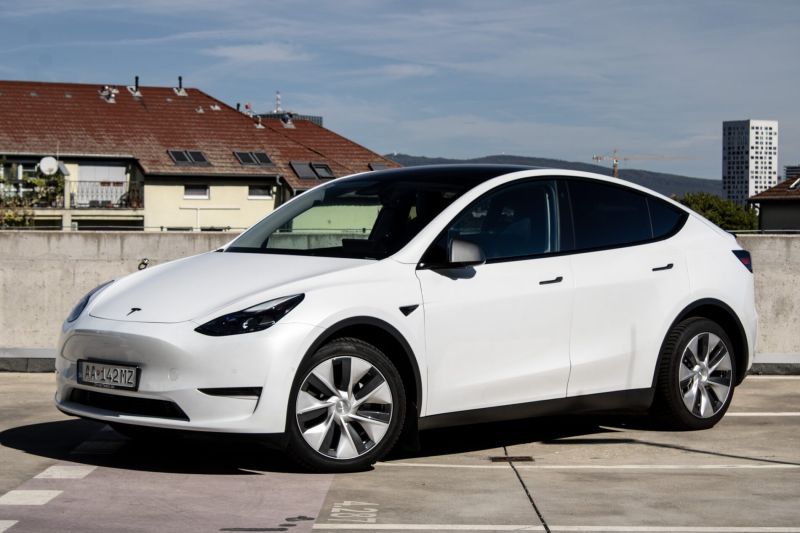 Tesla Model Y 2022 na predaj