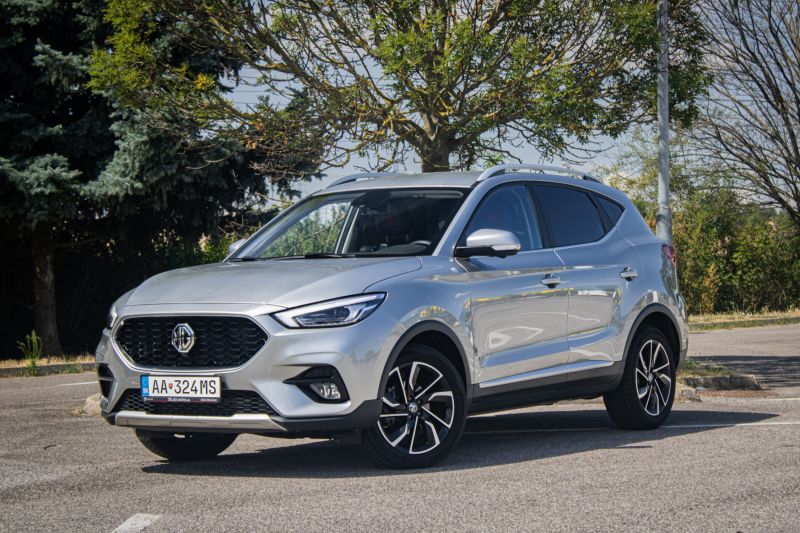 MG ZS