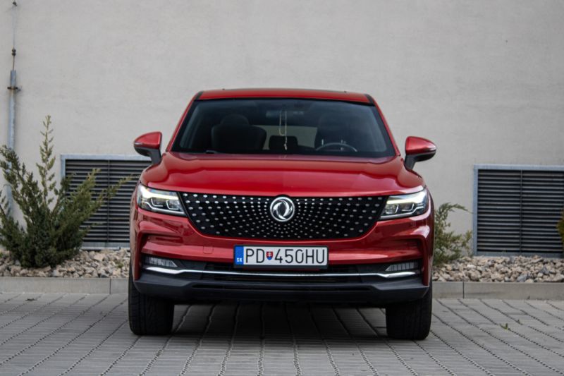 Dongfeng Fengon 5