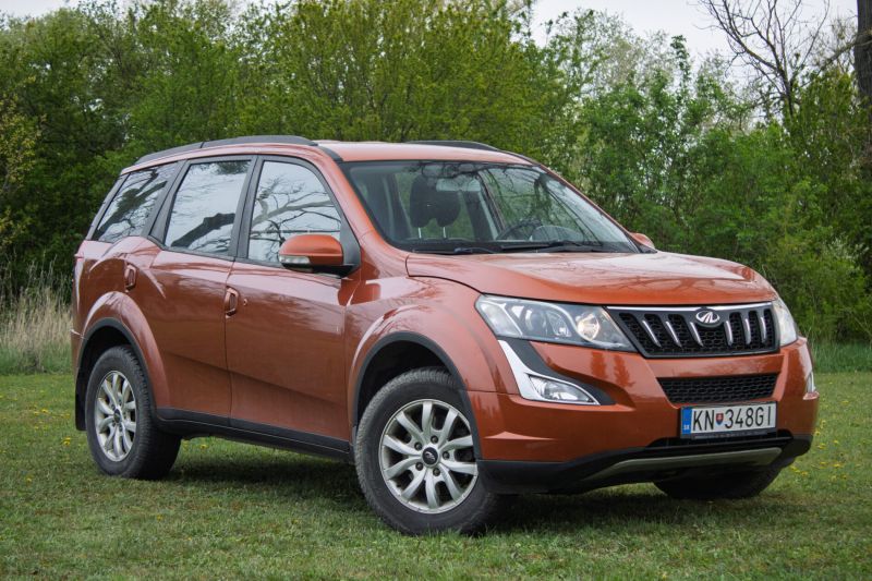 Mahindra XUV