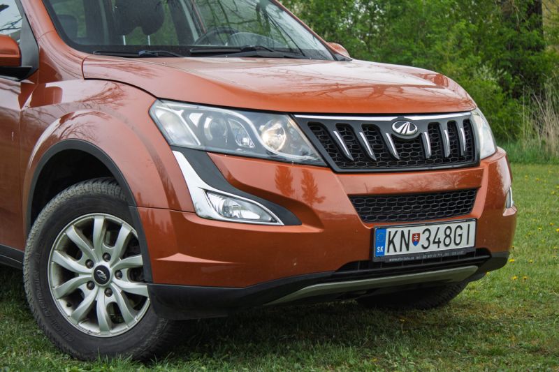 Mahindra XUV
