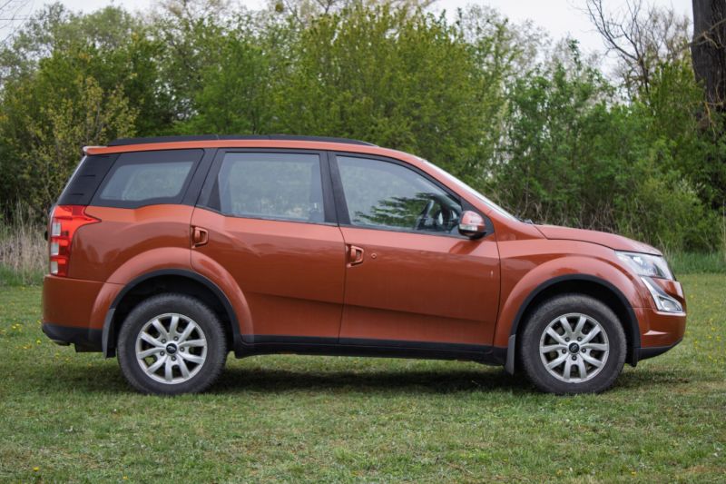 Mahindra XUV