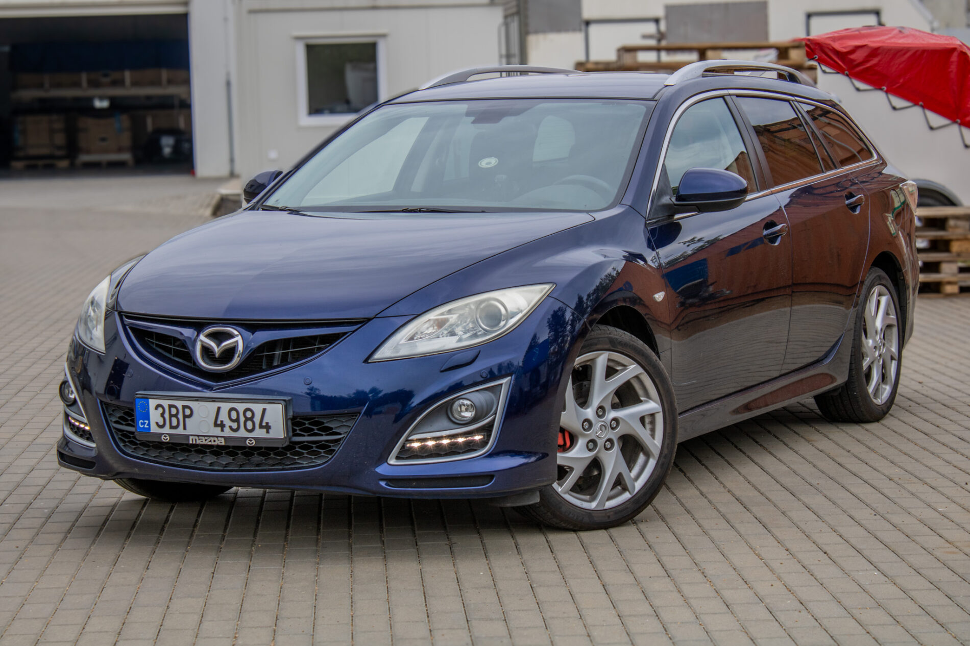 Mazda 6