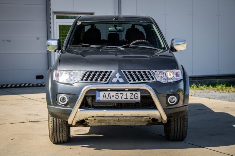 Mitsubishi L 200