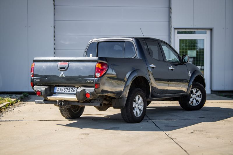 Mitsubishi L 200