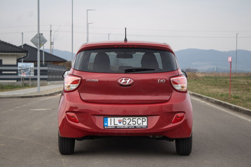 Hyundai i10