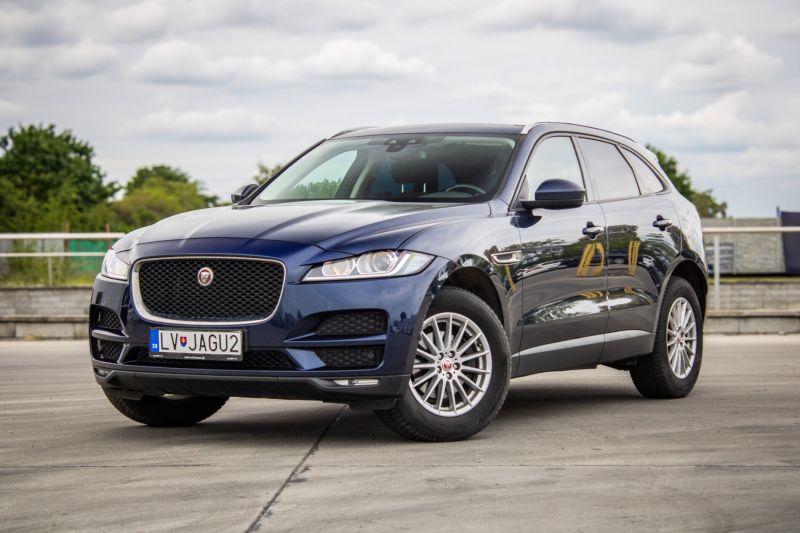 Jaguar F-Pace